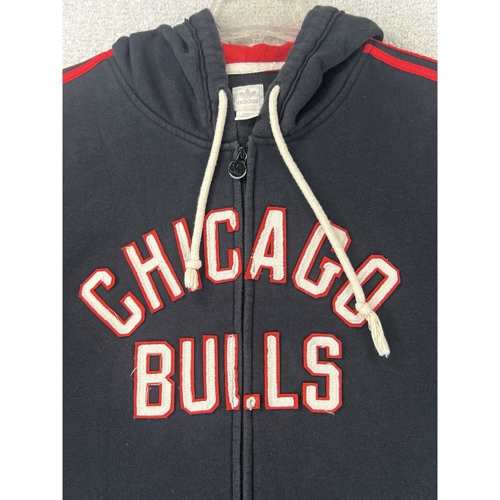Chicago Bulls Adidas Hoodie Mens 2XL Black Red NBA Basketball 3 Stripes Zip EUC - Picture 4 of 16